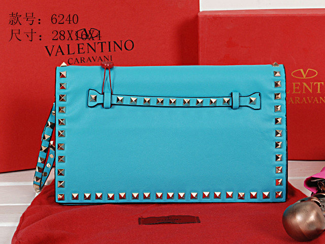 2014 Valentino Garavani Rockstud clutch V6240 sky blue - Click Image to Close